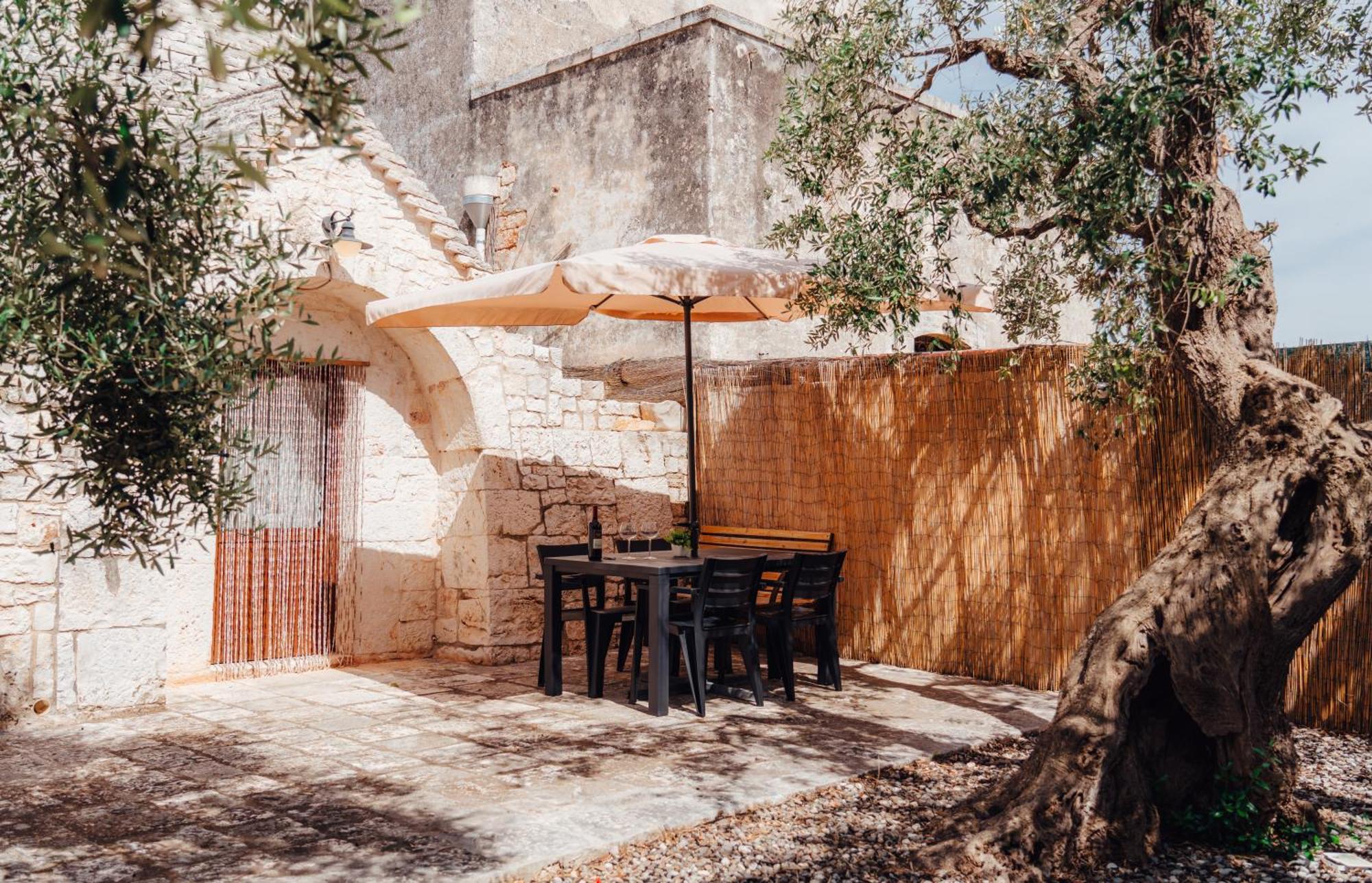 Loli Trulli Superior Villa - Free Parking Castellana Grotte Esterno foto
